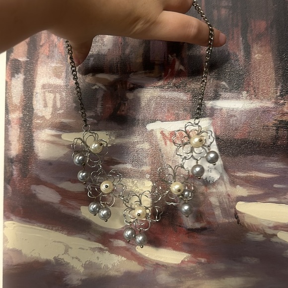 Designed Necklace - Picture 2 of 5